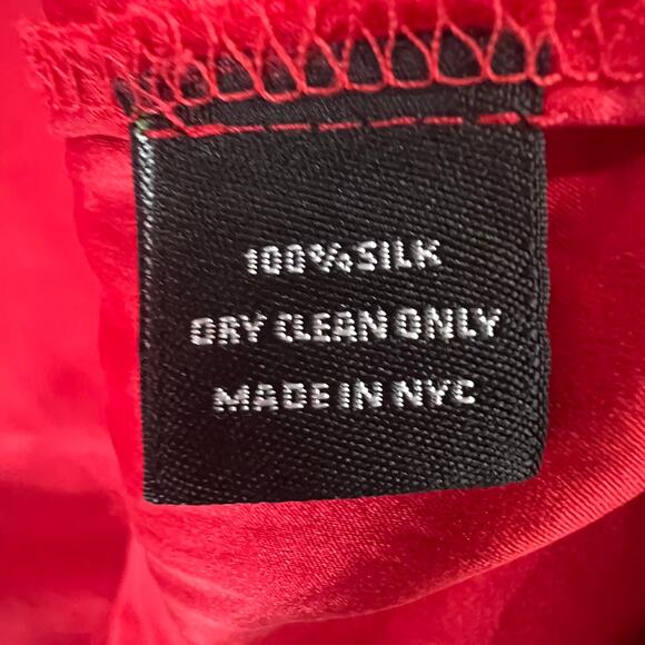 Alice Trixie NYC Silk Shift Dress M Cherry Red Keyhole Neck Bell Sleeve Cocktail - Picture 14 of 15